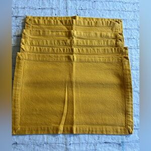 PIER 1 IMPORTS GOLDEN COLOR SET OF (6) 100% COTTON NAPPERON PLACEMATS INDIA MADE